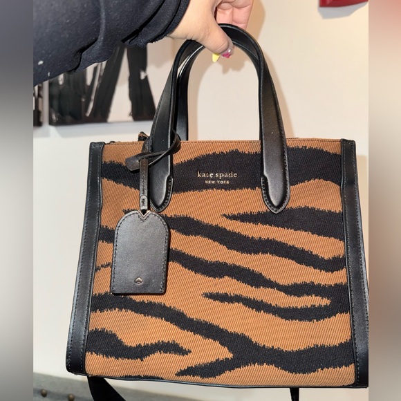 Kate Spade New York Manhattan Tiger Jacquard Small Tote - Picture 2 of 6